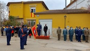 Medio millar de ciudadanos se dan cita en el Homenaje a la Bandera en Casas de Benítez