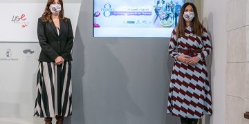 Mónica Plaza, de Cuenca, y Elvira Ongil y Adela Burgos, de Guadalajara, reconocidas por el Gobierno regional con motivo del 8-M