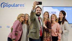 Núñez destaca que el PP-CLM cree firmemente en la igualdad y que se siente muy orgulloso de todas las mujeres del partido