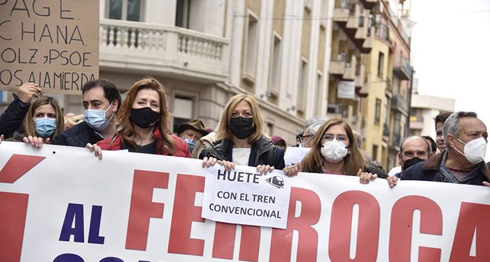 Picazo exige una solución justa e inmediata para los viajeros AVE de Albacete y Cuenca ante el cierre de Atocha
