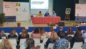 Profesionales de la orientación de centros educativos de toda la región participan en una jornada formativa en Guadalajara