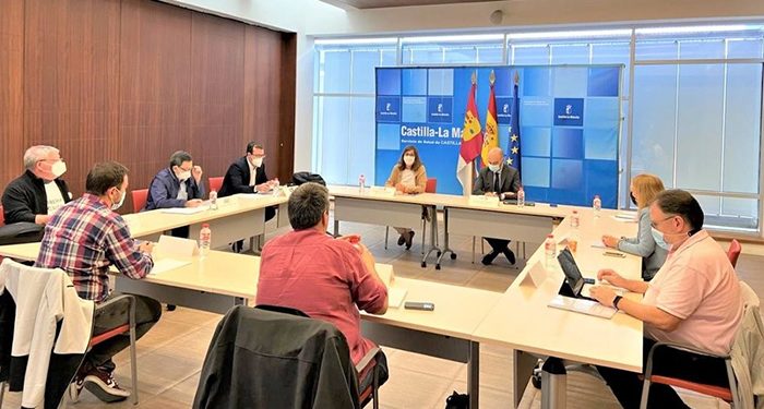 Sindicatos y la Dirección General de Recursos Humanos del SESCAM buscan reanudar el sistema de carrera profesional 1 Sindicatos y la Dirección General de Recursos Humanos del SESCAM buscan reanudar el sistema de carrera profesional