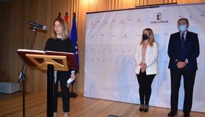 Toma posesión la nueva delegada provincial de Sanidad en Cuenca, Monserrat Hernández Luengo