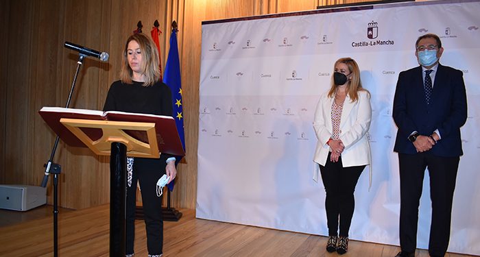 Toma posesión la nueva delegada provincial de Sanidad en Cuenca, Monserrat Hernández Luengo 1 Toma posesión la nueva delegada provincial de Sanidad en Cuenca, Monserrat Hernández Luengo