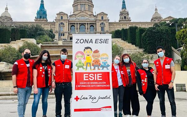 Tres voluntarios de Cruz Roja Cuenca refuerzan el “espacio de juego” habilitado en Cataluña para atender la llegada de niñas y niños ucranianos 1 Tres voluntarios de Cruz Roja Cuenca refuerzan el “espacio de juego” habilitado en Cataluña para atender la llegada de niñas y niños ucranianos