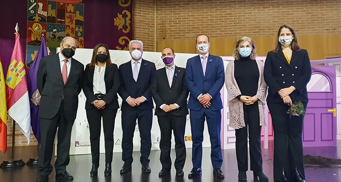 Vega reivindica la implicación y corresponsabilidad de los hombres en la lucha por la igualdad de las mujeres 1 Vega reivindica la implicación y corresponsabilidad de los hombres en la lucha por la igualdad de las mujeres