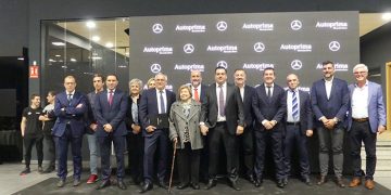 Autoprima presenta sus nuevas y modernas instalaciones en la Travesía de la Cruz Roja con el respaldo de administraciones y clientes