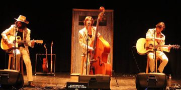 Brillante concierto en la noche acústica más «country» en Cabanillas