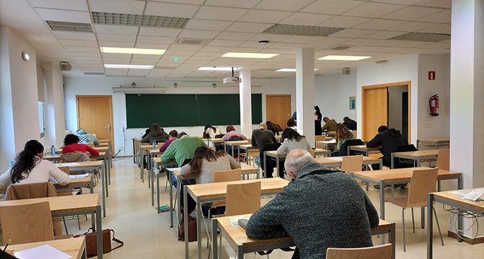 Casi medio centenar de personas realizan las pruebas de acceso para mayores de 25 y 45 años en la UCLM desde hoy