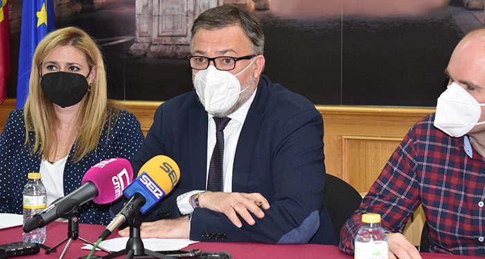 Dolz califica de "muy positivo" el balance de la Semana Santa 2022 con un 100% de ocupación hostelera el Viernes Santo 1 Dolz califica de muy positivo el balance de la Semana Santa 2022 con un 100% de ocupación hostelera el Viernes Santo