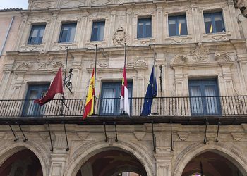 El Ayuntamiento de Cuenca aprueba convenios con entidades sociales por una cuantía superior a los 136.000 euros 2 El Ayuntamiento de Cuenca declara tres días de luto oficial tras el asesinato machista