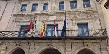 El Ayuntamiento de Cuenca declara tres días de luto oficial tras el asesinato machista