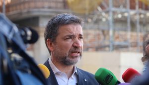 El Ayuntamiento de Guadalajara dará el paso definitivo para la retirada del andamio del edificio del Maragato 2 El Ayuntamiento de Guadalajara dará este martes el paso definitivo para la retirada del andamio del edificio del Maragato