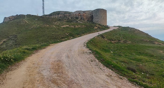 El Ayuntamiento de Huete continúa con el arreglo de caminos rurales