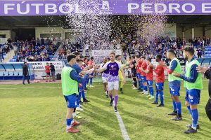 El Ayuntamiento y el Deportivo Guadalajara inauguran en el Escartín la grada ‘Pablo Ramos’ en homenaje al que fuera su presidente de honor