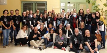 El Festival de Las Casas Ahorcadas despide su octava edición con la entrega del Tormo Negro Masfarné y con la tradicional foto de grupo