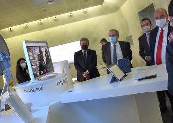 El Gobierno regional aborda con Hispasat las posibilidades para mejorar la conectividad en zonas escasamente pobladas El Gobierno regional aborda con Hispasat las posibilidades para mejorar la conectividad en zonas escasamente pobladas