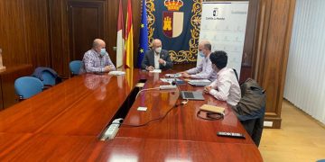 El Gobierno regional acerca las medidas de la Ley de Despoblación y la Estrategia para fijar población en el medio rural de Castilla-La Mancha