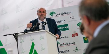 El Gobierno regional consigue una reserva de tres hectómetros cúbicos de agua en el Plan del Júcar para jóvenes que se incorporen a la agricultura