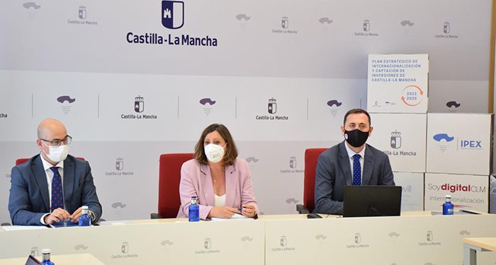 El Gobierno regional impulsa la promoción y venta del vino de la región con acciones directas en los mercados de China y la India