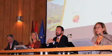 El Gobierno regional multiplica la generación de energía renovable de autoconsumo hasta los 90 megavatios