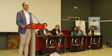 El periodismo, los detectives y la emotividad se cuelan en la jornada inaugural del VIII Festival de Las Casas Ahorcadas