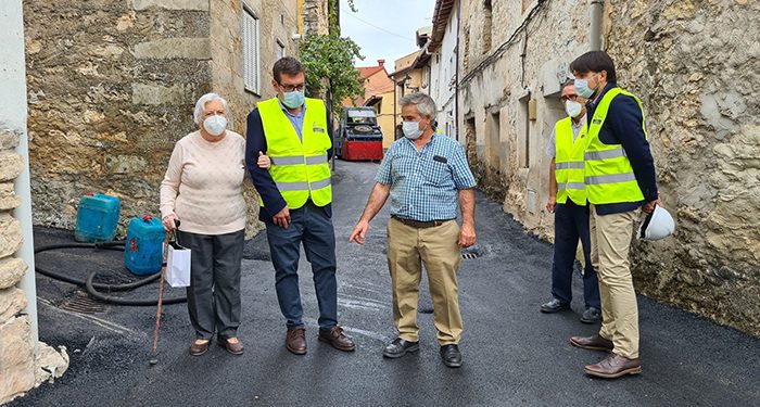 El Plan de Asfaltado de la Diputación de Guadalajara llega este año a 45 pueblos con una inversión de 600.000 euros