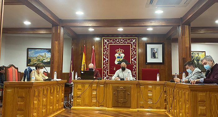 El pleno del Ayuntamiento de Tarancón aprueba el Plan Municipal de Igualdad con los votos a favor de PSOE y PP y el voto en contra de VOX