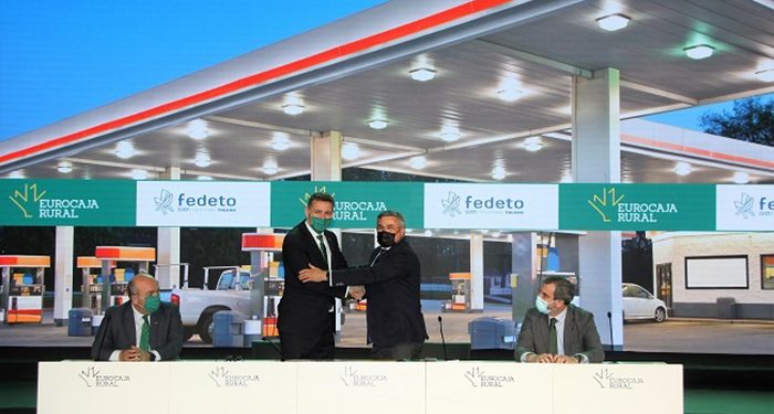 Eurocaja Rural apoya a las estaciones de servicio con un convenio financiero pionero en nuestro país, aportándoles liquidez 1 Eurocaja Rural apoya a las estaciones de servicio con un convenio financiero pionero en nuestro país, aportándoles liquidez