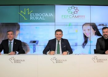 Eurocaja Rural apoya la labor de los empresarios farmacéuticos de CLM habilitando 100 millones de euros para su actividad 10 Eurocaja Rural apoya la labor de los empresarios farmacéuticos de CLM habilitando 100 millones de euros para su actividad