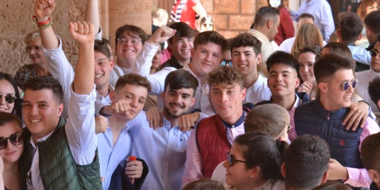 Adjudicadas las andas de la Virgen de Rus por 100.100 euros