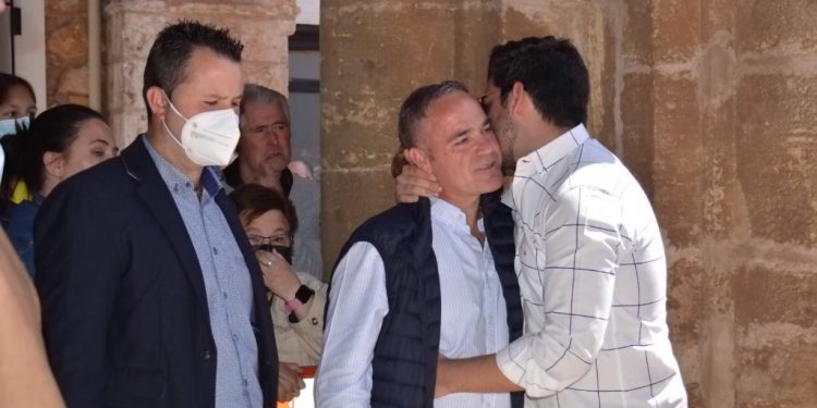 Adjudicadas las andas de la Virgen de Rus por 100.100 euros