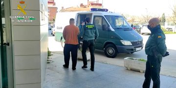 La Guardia Civil detiene a cuatro personas por tráfico de drogas en Azuqueca de Henares