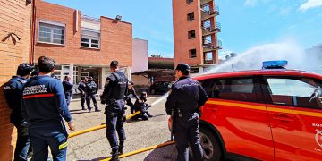 La Policía Nacional y Bomberos de Guadalajara, juntos en unas jornadas formativas para mejorar su actuación en casos de incendio