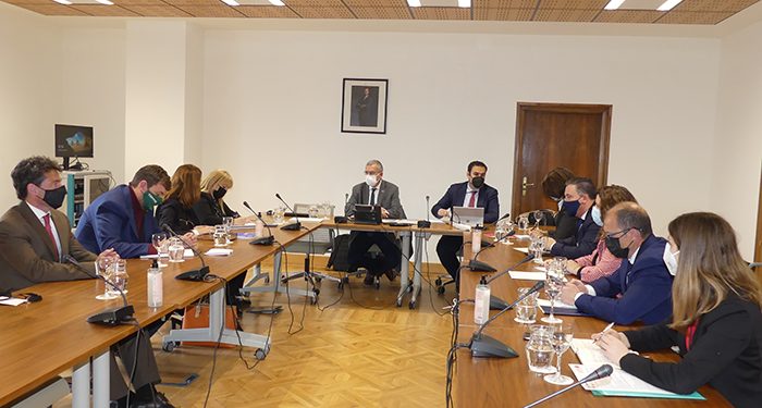 La Red SSPA y las Diputaciones de Cuenca, Soria y Teruel plantean a la Secretaría General de Reto Demográfico las necesidades de los empresarios de los territorios despoblados 1 La Red SSPA y las Diputaciones de Cuenca, Soria y Teruel plantean a la Secretaría General de Reto Demográfico las necesidades de los empresarios de los territorios despoblados