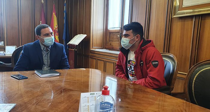 Martínez Chana destaca la importancia de que los jóvenes atletas conquenses tengan ayuda provincial para poder progresar 1 Martínez Chana destaca la importancia de que los jóvenes atletas conquenses tengan ayuda provincial para poder progresar