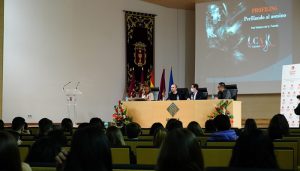 Más de trescientos alumnos y alumnas de ESO y Bachillerato participan en la primera edición del programa UCLéeMe de promoción de la lectura