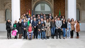 Page anuncia un “planteamiento estratégico” para el pueblo gitano con 22 líneas de actuación y dotado con 1,1 millones de euros