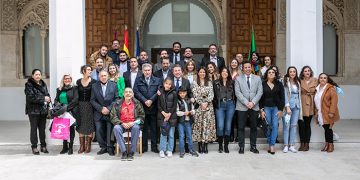Page anuncia un “planteamiento estratégico” para el pueblo gitano con 22 líneas de actuación y dotado con 1,1 millones de euros