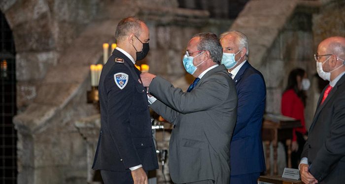 Reconocidos 158 integrantes de la Policía Local por su trayectoria, una actuación meritoria o la permanencia en el servicio