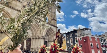 Siete desvanecimientos y dos traslados al hospital en el Domingo de Ramos en Cuenca