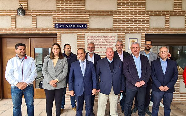 Taragudo inaugura su ayuntamiento reformado con ayuda de la Diputación de Guadalajara