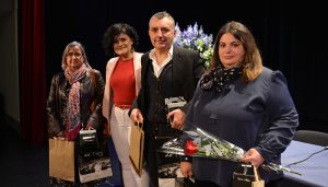 Ana Muela y Manuel Vilas transmiten la importancia de la lectura a los adolescentes en un encuentro en San Clemente