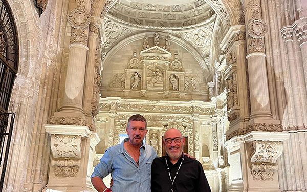 Antonio Banderas visita la Catedral de Cuenca
