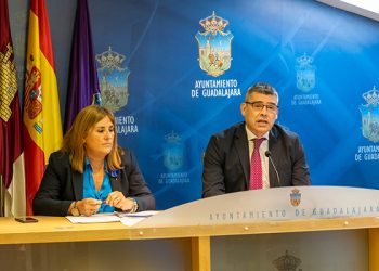 Comienza ‘Garantía +52’, un plan de empleo para 36 personas del Ayuntamiento de Guadalajara y el Gobierno regional enfocado especialmente a dependientes y atención urgente
