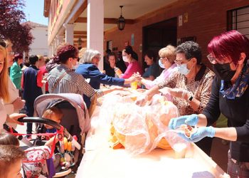 Concurrida mañana de sábado en las Fiestas del Cristo de la Expiración de Cabanillas