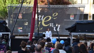 Continúa la feria del libro ‘Cuenca Lee’ que llega a su ecuador con las presentaciones de los libros ´Antón García Abril´ y ´Las haraganas´