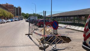 Cuenca en Marcha pide reparar “urgentemente” el socavón del Paseo del Ferrocarril