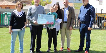 El Ayuntamiento de Sisante potencia la natalidad y el arraigo familiar con el ‘cheque bebé’