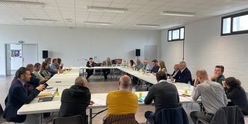 El Comité Hispano-Italo-Francés del Ajo muestra su preocupación ante nuevas prohibiciones de productos, que sí se pueden utilizar fuera de la UE para combatir las malas hierbas